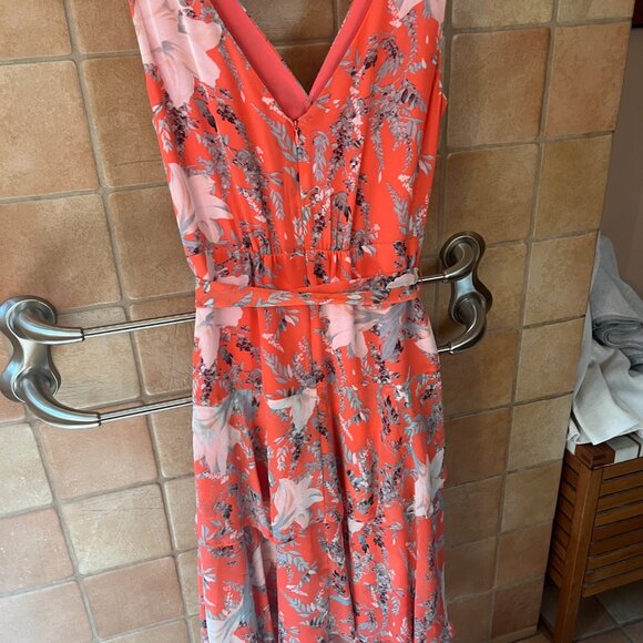 White House dress, 4P, floral - coral - Picture 4 of 4